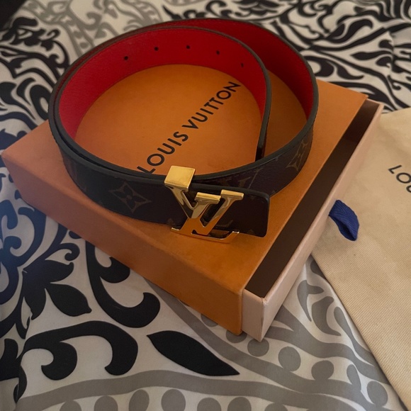 Louis Vuitton Belt - Picture 1 of 3